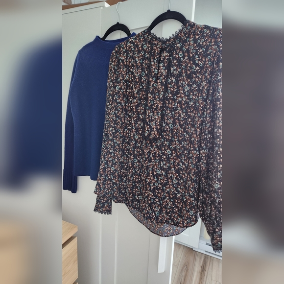 2 FOR 15$ : Mock neck tops - Picture 3 of 8